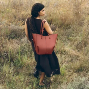 Cyme Tote Edition Textured Terracotta - Image 3