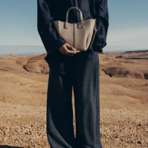 Cyme Tote Nano Edition Textured Taupe - Image 4