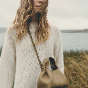 Alternative view of Numéro Neuf Mini Edition Textured Smoky Olive